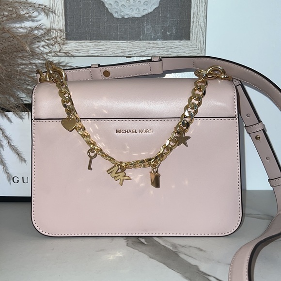 Michael Kors Blush Crossbody with Gold Charm Chain - Picture 4 of 16